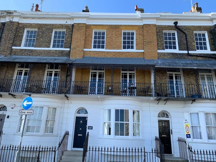 Latimer House At Ramsgate Retreats Extérieur photo